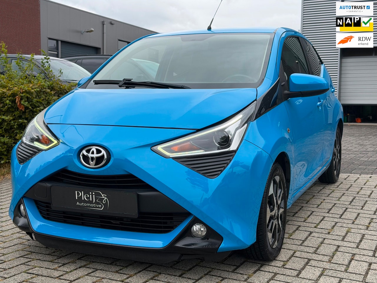 Toyota Aygo - 1.0 VVT-i x-clusiv 1.0 VVT-i x-clusiv - AutoWereld.nl