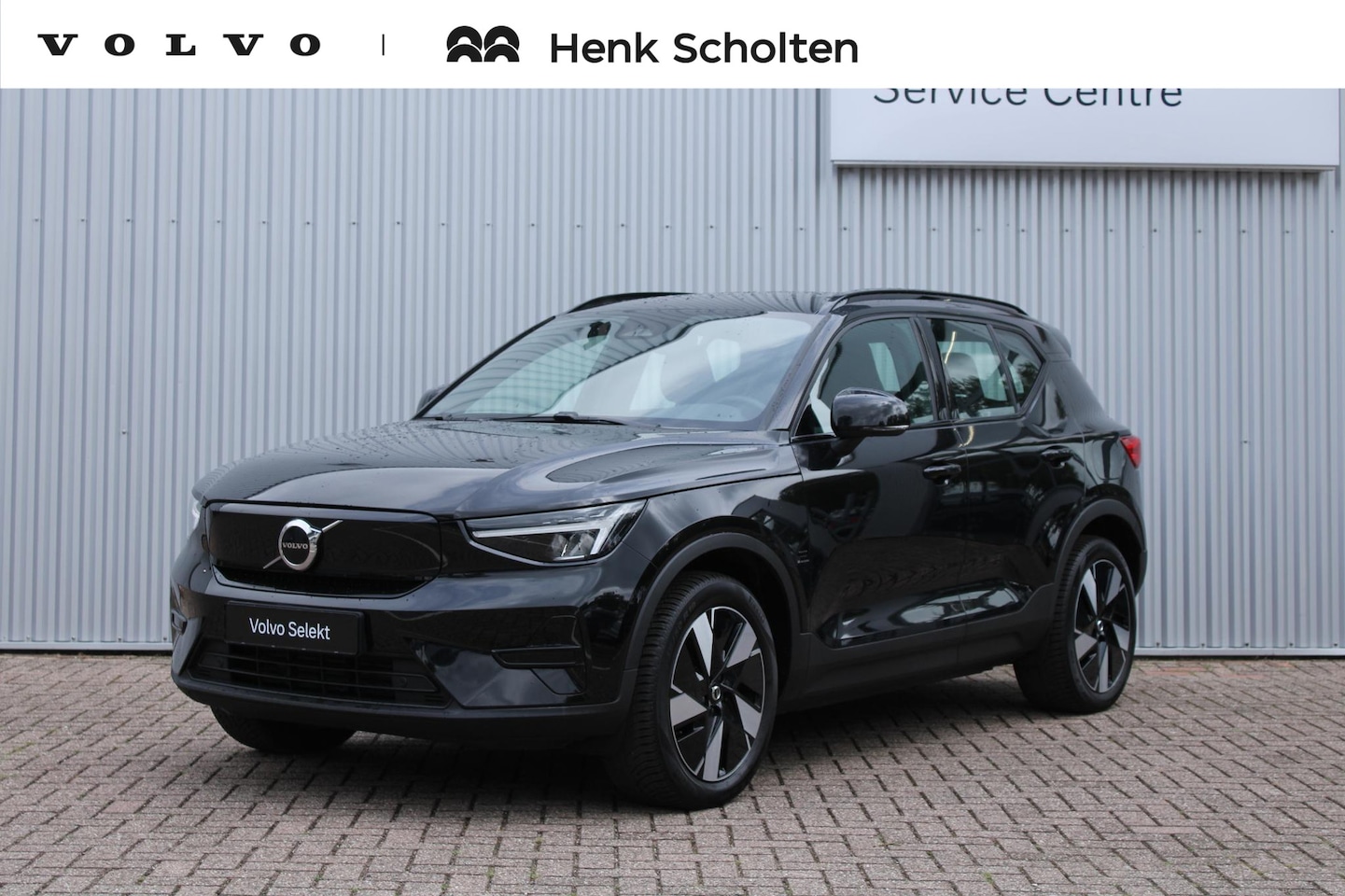 Volvo EX40 - Single Motor Extended Range Plus 82 kWh | Google services | Semi elektrische trekhaak | St - AutoWereld.nl