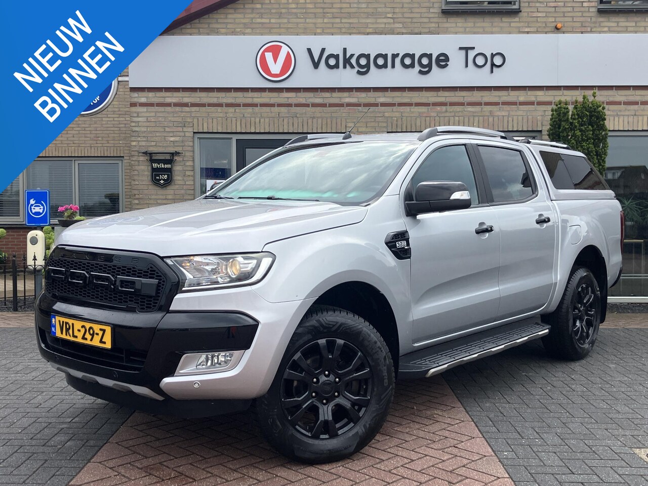 Ford Ranger - 3.2 TDCi Wildtrak Supercab | Camera | Trekhaak | 3,5t trekg. - AutoWereld.nl