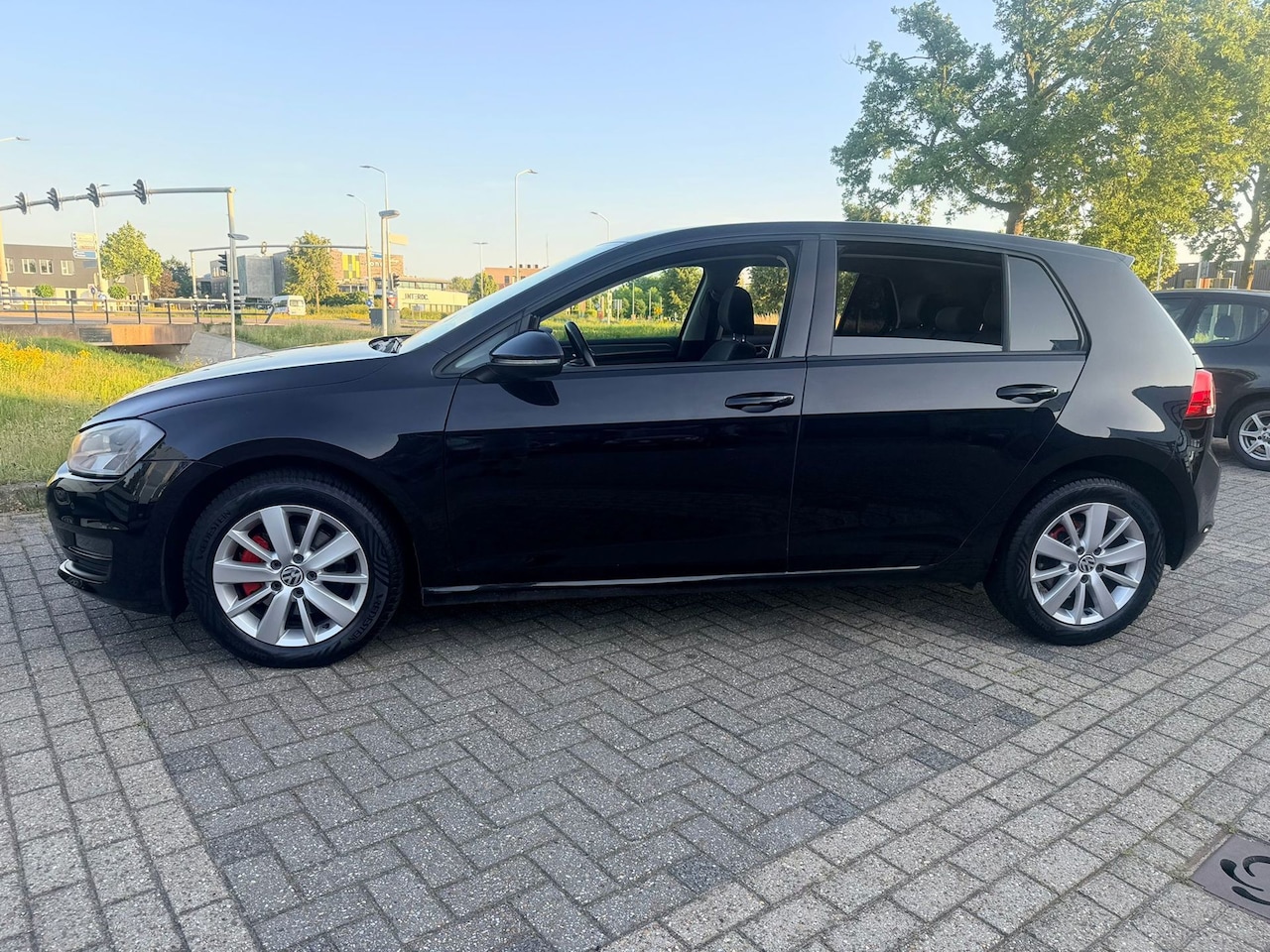 Volkswagen Golf - 1.2 TSI Comfortline 1.2 TSI Comfortline - AutoWereld.nl