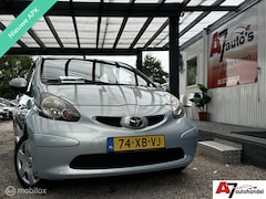 Toyota Aygo - 1.0-12V + Nieuwe APK