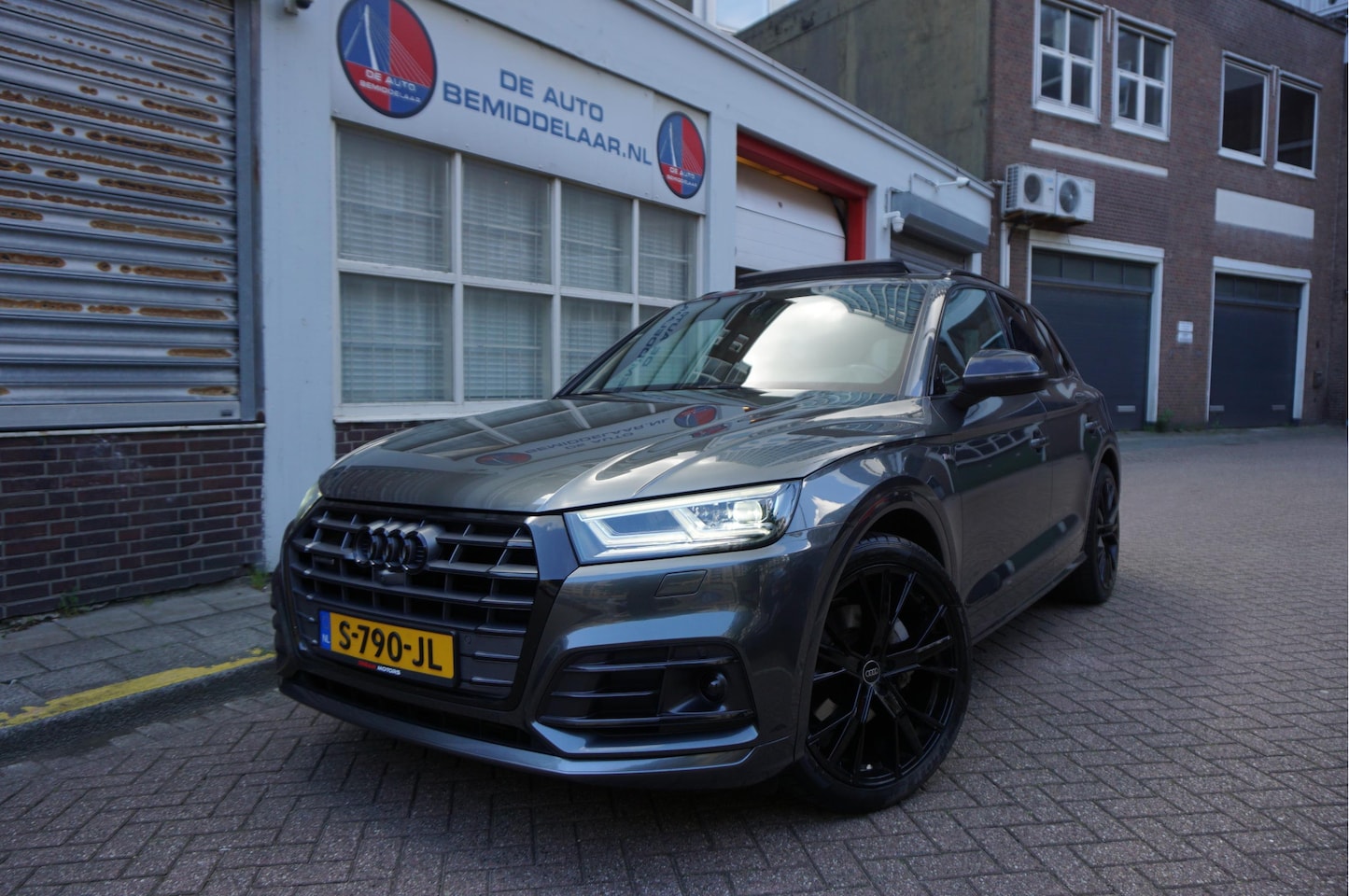Audi Q5 - 2.0 TFSI Quattro Sport S-Line | Luchtvering | Pano | HUD | B&O | Sfeer | Apple | Adaptive - AutoWereld.nl