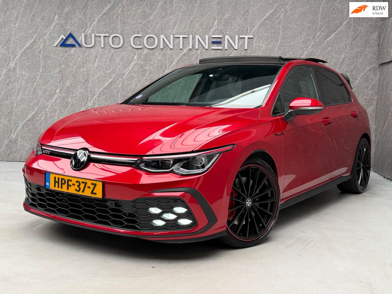 Volkswagen Golf - 2.0 TSI GTI 245 PK / Full Option / APK - AutoWereld.nl