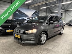 Volkswagen Touran - 1.5 TSI Comfortline 7p |Trekhaak | Nette staat
