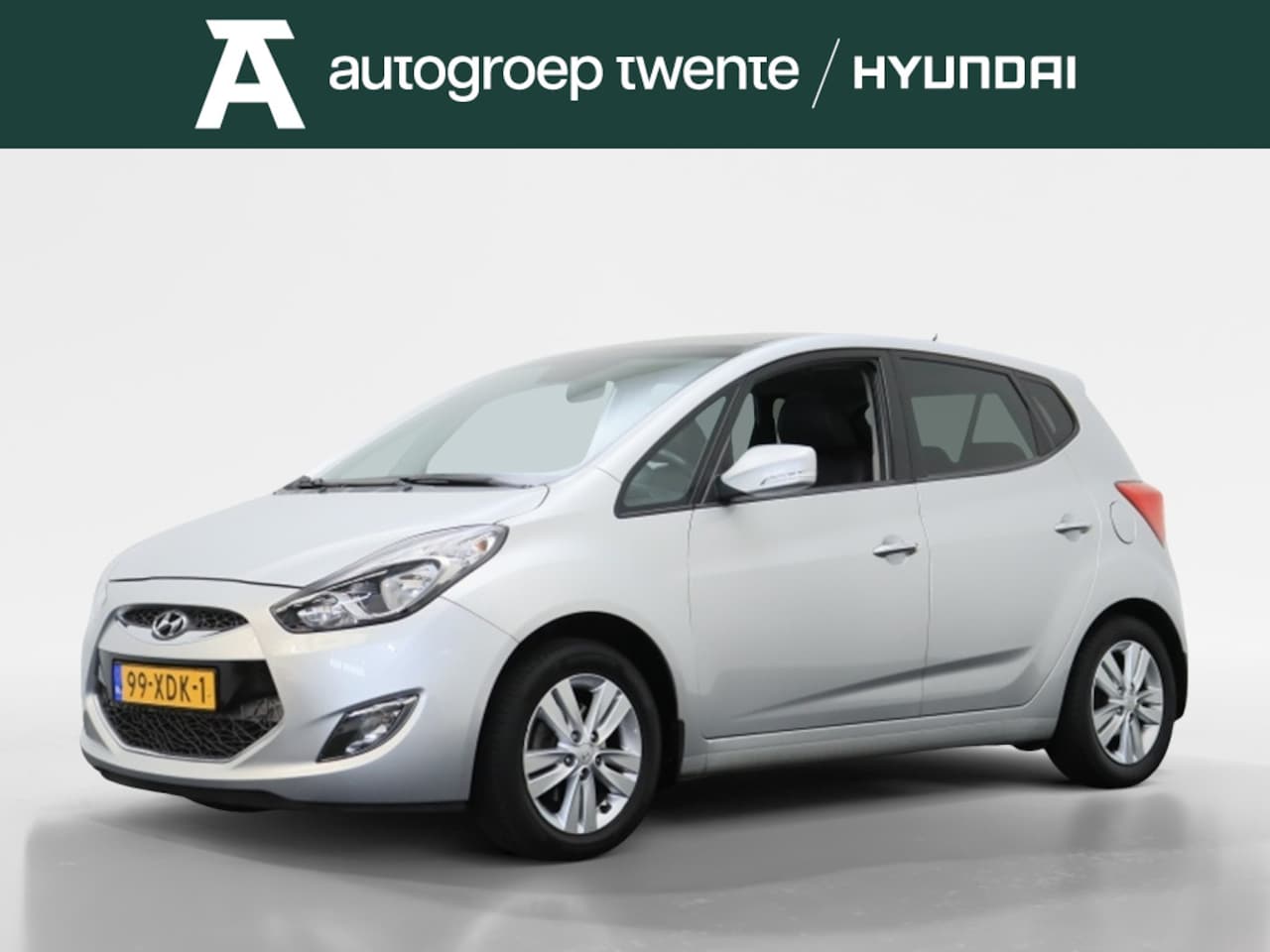 Hyundai ix20 - 1.6i i-Catcher | Automaat | Afn. trekhaak | Panoramdak | Camera | Navigatie - AutoWereld.nl