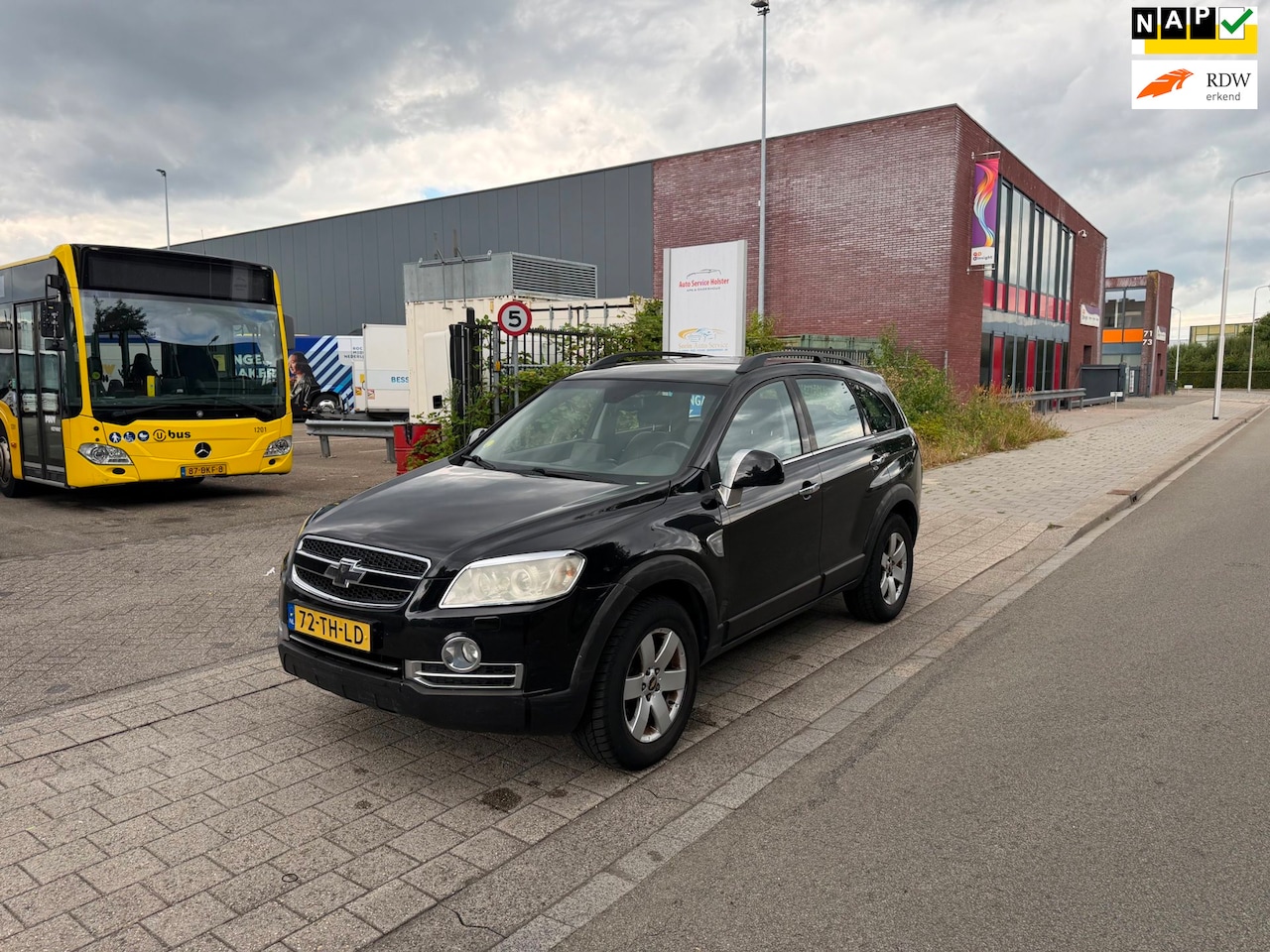 Chevrolet Captiva - 2.4i Class 7 pers. 4x4, Apk, Nap, Goed rijdend, Inruil mogelijk. - AutoWereld.nl