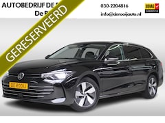 Volkswagen Passat Variant - 1.5 eHybrid Business Navigatie | Head Up Displat | E. Stoelverstelling | Trekhaak
