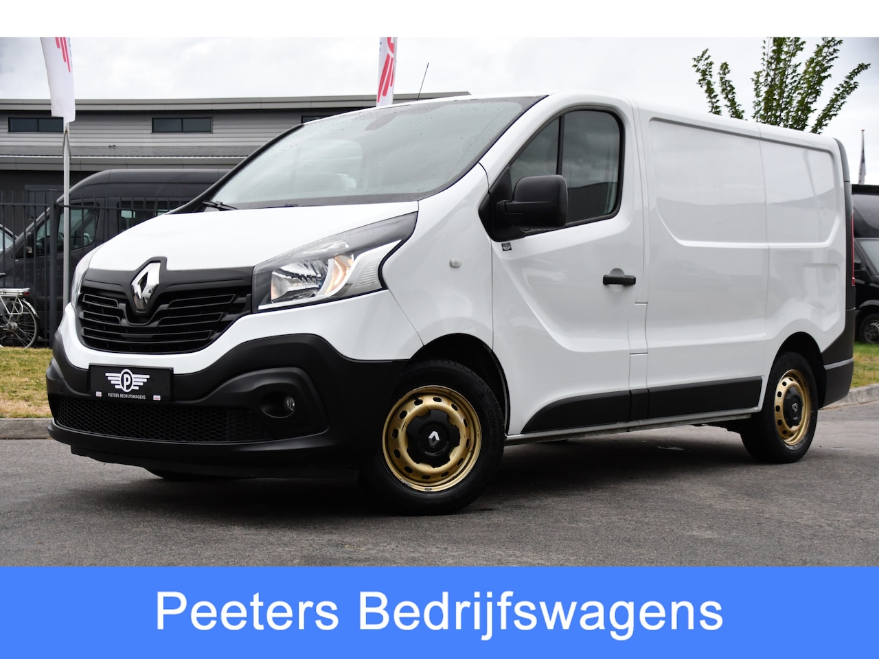 Renault Trafic - 1.6 dCi T29 L1H1 Edition Cruise, Sensoren, Airco, NAVI, Multimedia, 125pk, Trekhaak, Uniek - AutoWereld.nl