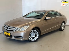 Mercedes-Benz E-klasse Coupé - 220 CDI / Uniek / NL-auto / 18" AMG / Xenon