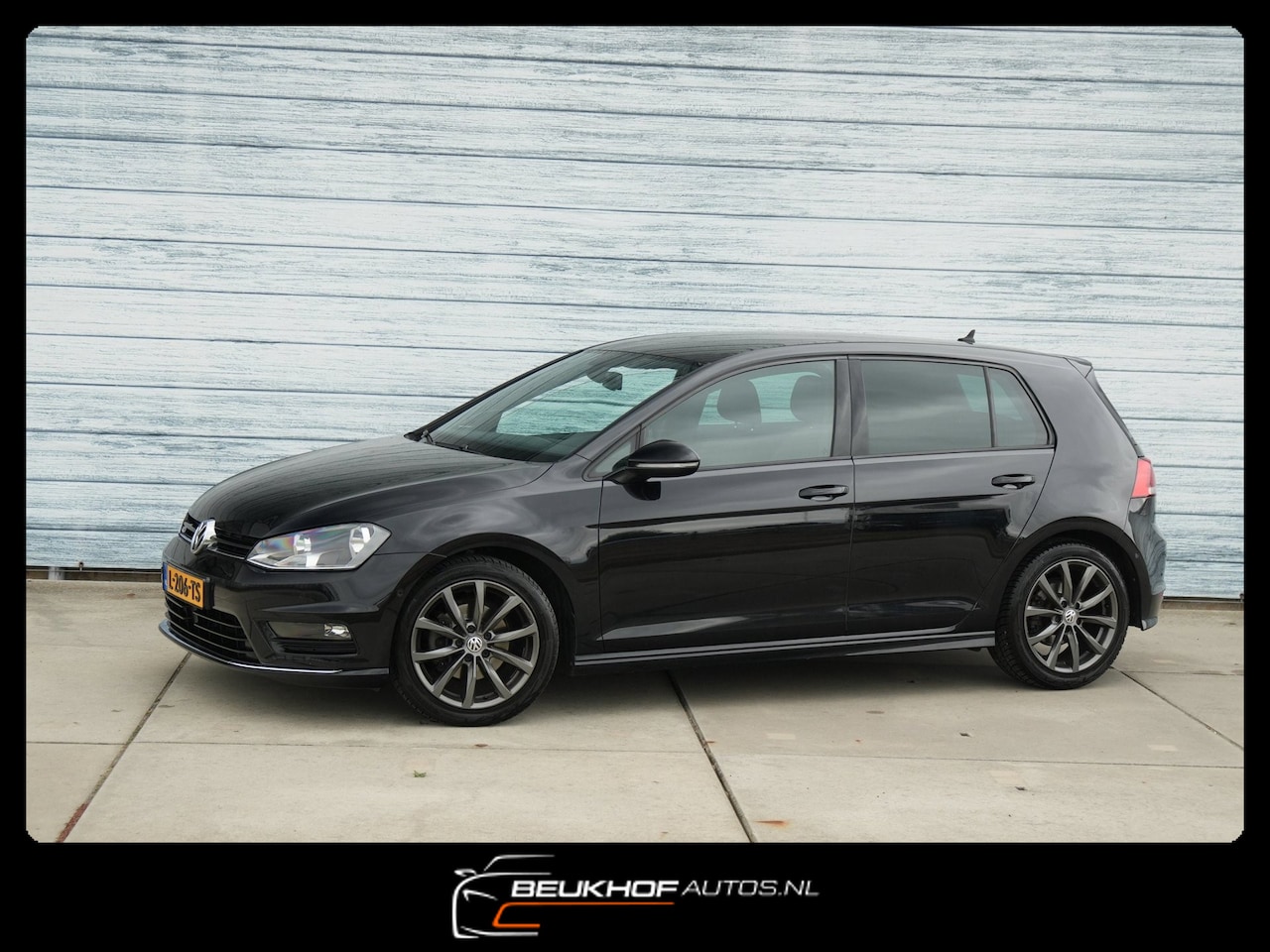 Volkswagen Golf - 1.4 TSI Business Edition R-Line Adapt Cruise - AutoWereld.nl