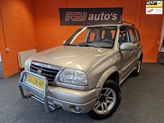 Suzuki Grand Vitara - 2.0 4WD / 5 DEURS / AUTOMAAT / AIRCO