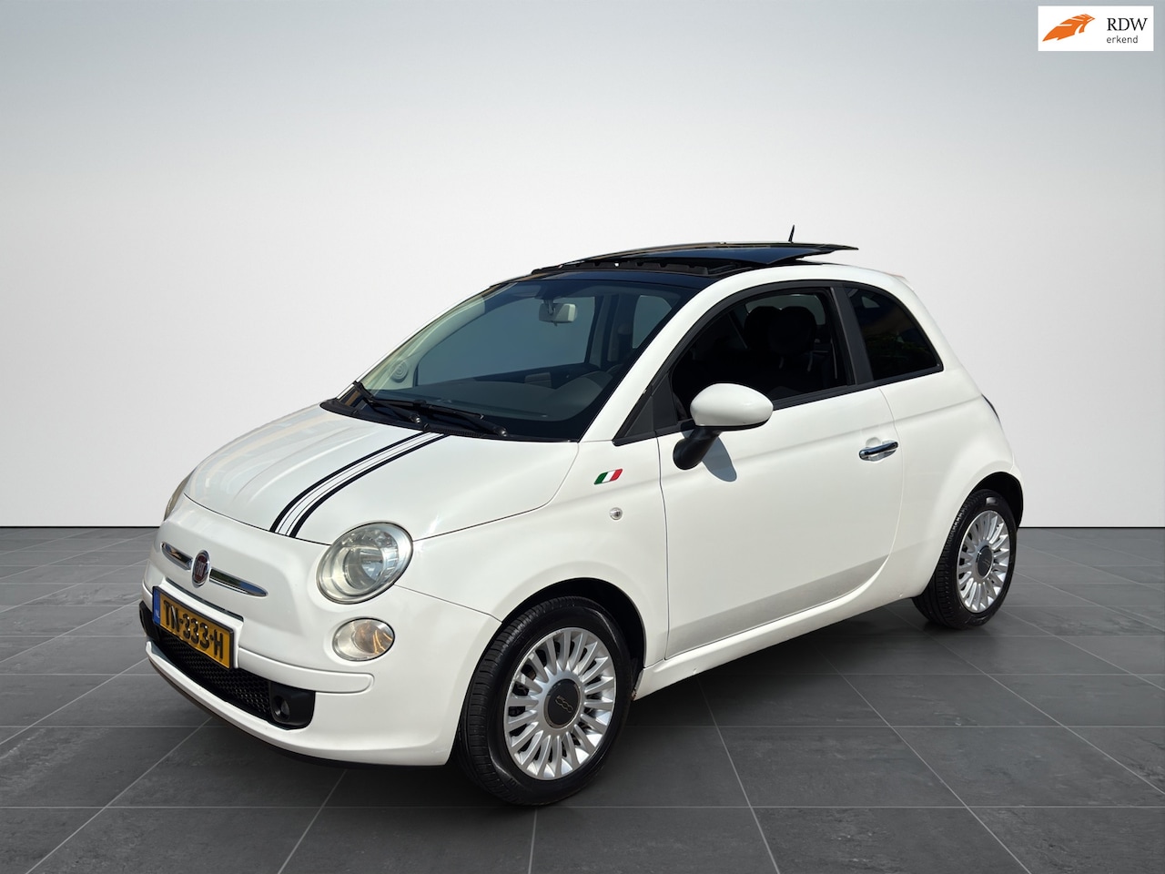 Fiat 500 - 1.4-16V Pop 16V Exlusieve uitvoering 100 PK 6-versnellingen - AutoWereld.nl