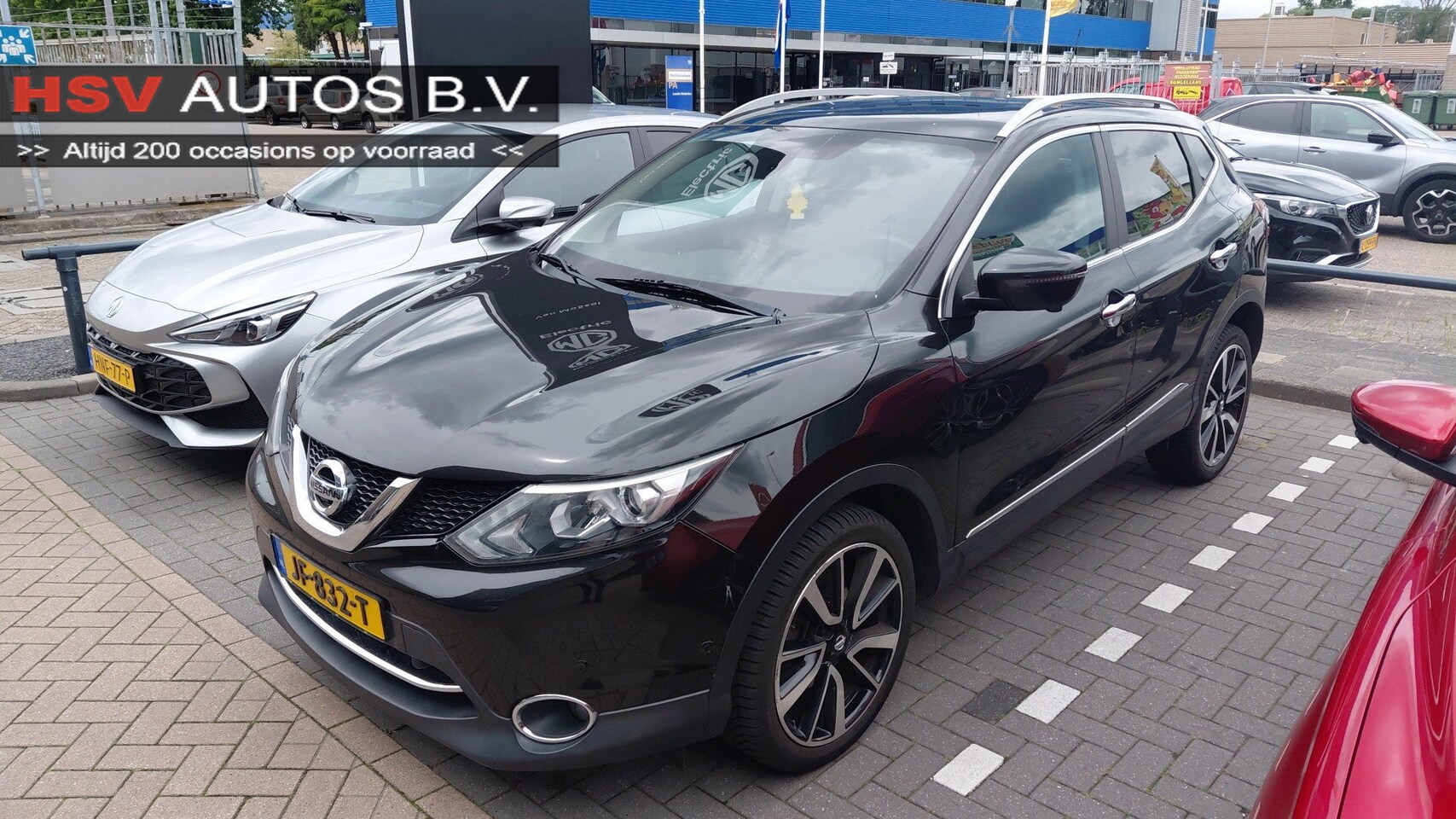 Nissan Qashqai - 1.2 Tekna Navigatie Leer Automaat org NL - AutoWereld.nl