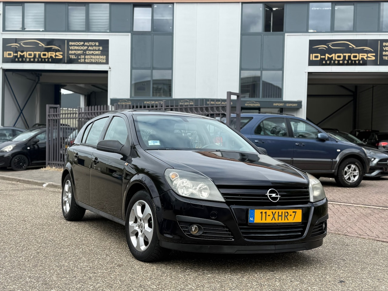 Opel Astra - 1.6 Essentia SPORT airco Luxe uitvoering - AutoWereld.nl