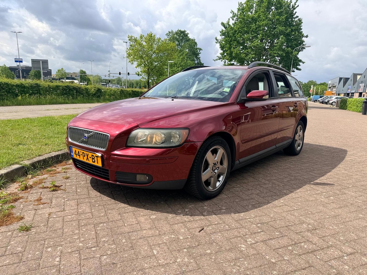 Volvo V50 - 2.4 Benzine - Automaat - Rijdt goed - AutoWereld.nl