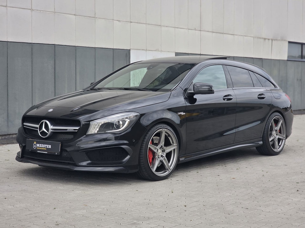 Mercedes-Benz CLA-Klasse - AMG 45|PANODAK|RECARO|PERFORM. - AutoWereld.nl