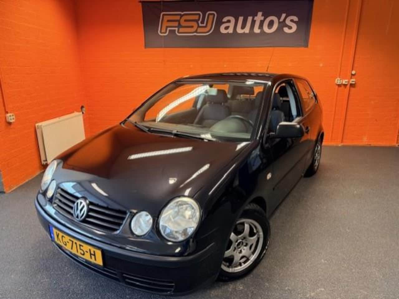 Volkswagen Polo - 1.2 12V / 3 DEURS / SPORTLINE / AIRCO!! - AutoWereld.nl