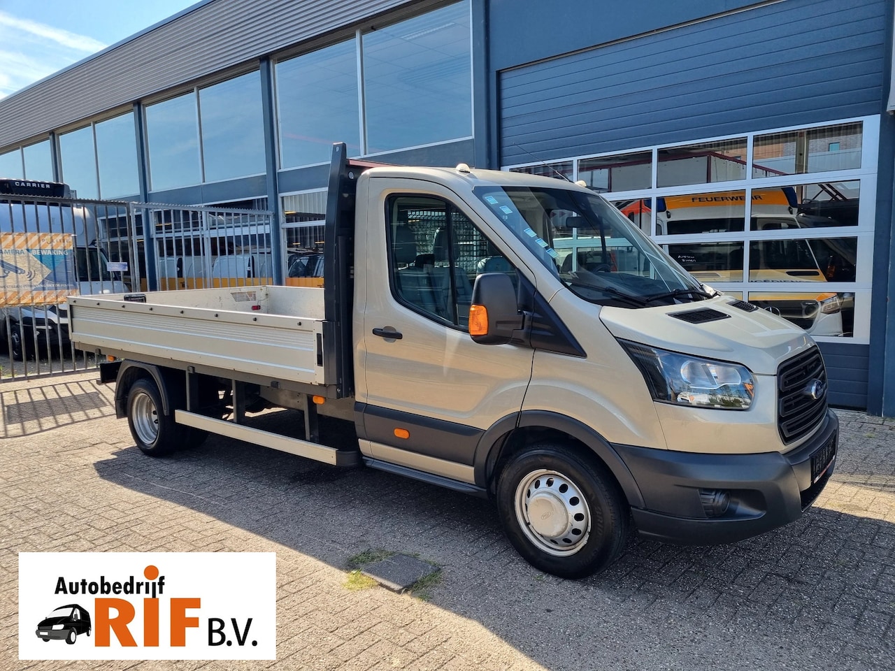 Ford Transit - Open laadbak 2.0 TDCI 130 pk Euro 6 N1 - AutoWereld.nl
