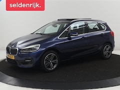 BMW 2-serie Active Tourer - 218i Executive | Panoramadak | Cruise control | Climate control | Park assist | Navigatie