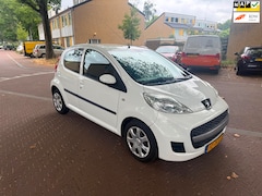 Peugeot 107 - Tweede eigenaar / Airco / Bouwjaar 2012 / Leuke auto