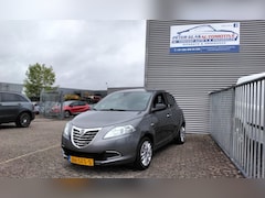 Lancia Y(psilon) - 0.9 TwinAir Silver