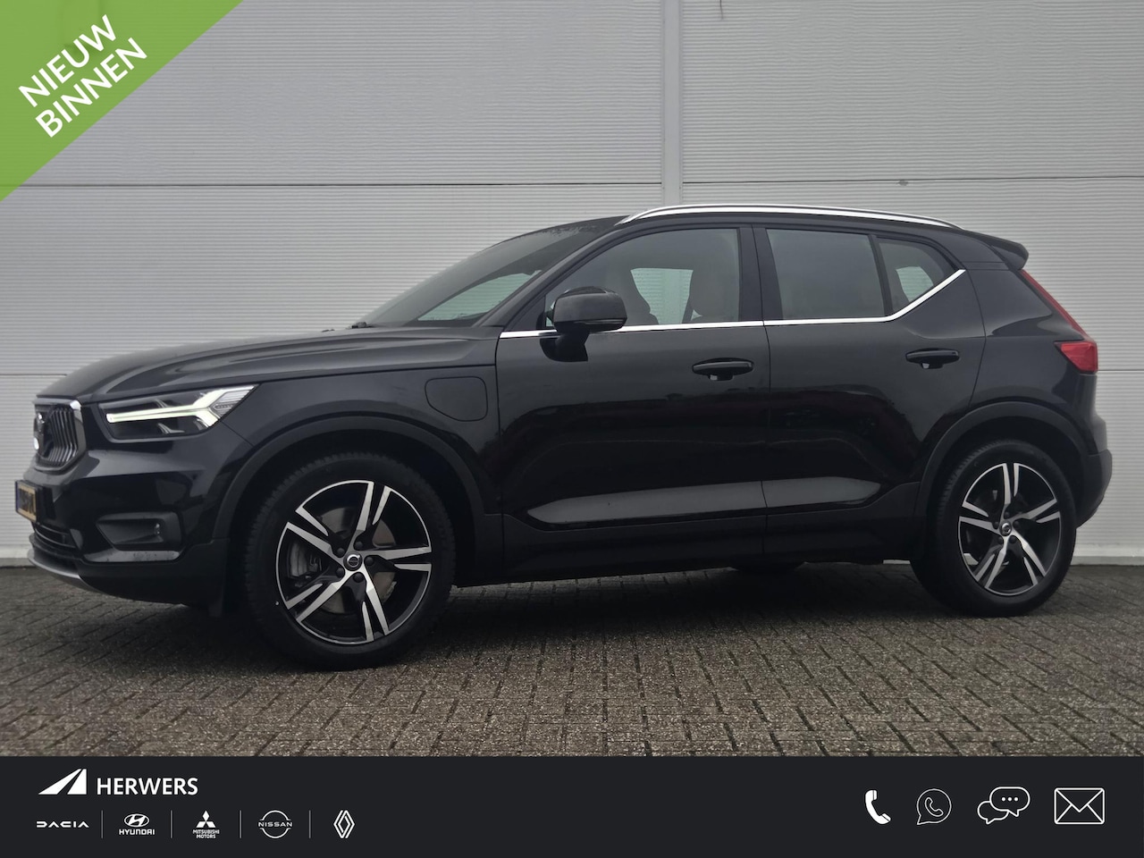 Volvo XC40 - 1.5 T5 Recharge R-Design Expression / Leder interieur / Stoelverwarming / Elektrisch verst - AutoWereld.nl