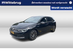 Volkswagen Golf - 1.5 TSI Style / Memory Seat / Stoelverwarming / Parkeersensoren V+A / LED / Wireless App C