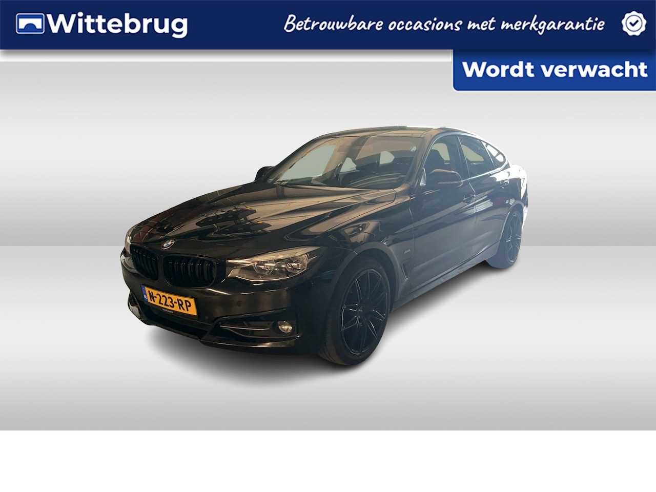 BMW 3-serie Gran Turismo - 320i xDrive Executive / Achteruitrijcamera / Stoelverwarming / Head-Up Display / Keyless E - AutoWereld.nl