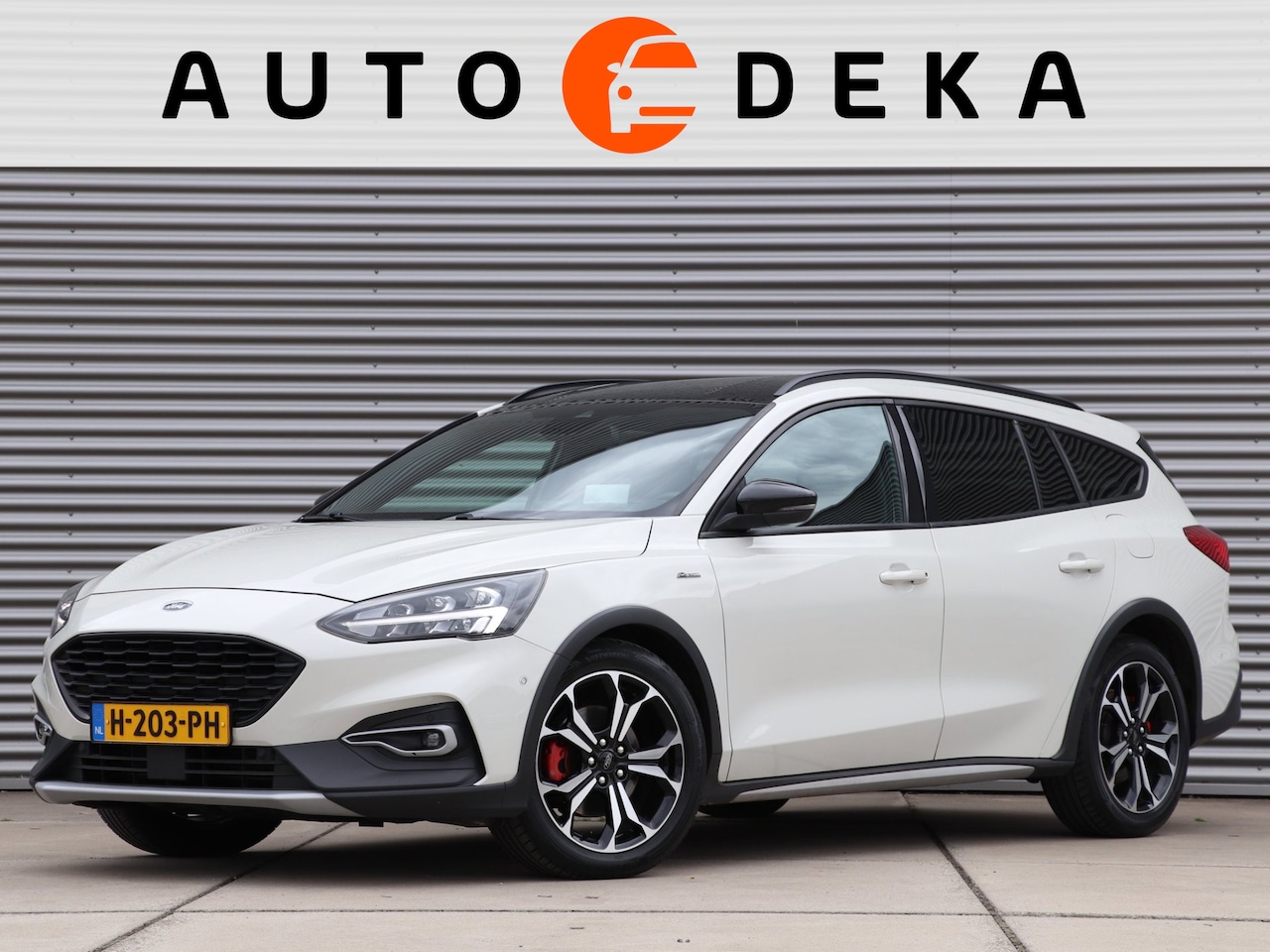 Ford Focus Wagon - 1.5 EcoBoost Active Business *1e Eigenaar*Dealeronderh.* - AutoWereld.nl