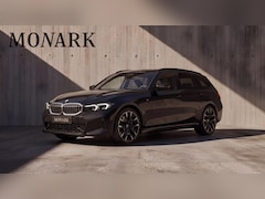 BMW 3-serie Touring - 330e xDrive M Sport Edition | Pano | Comfort pack | Innovation pack