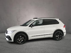 Volkswagen Tiguan - R-Line Business+ 1.4 TSI eHybrid 245pk DSG Automaat Trekhaak, Black Style, Panoramadak, He