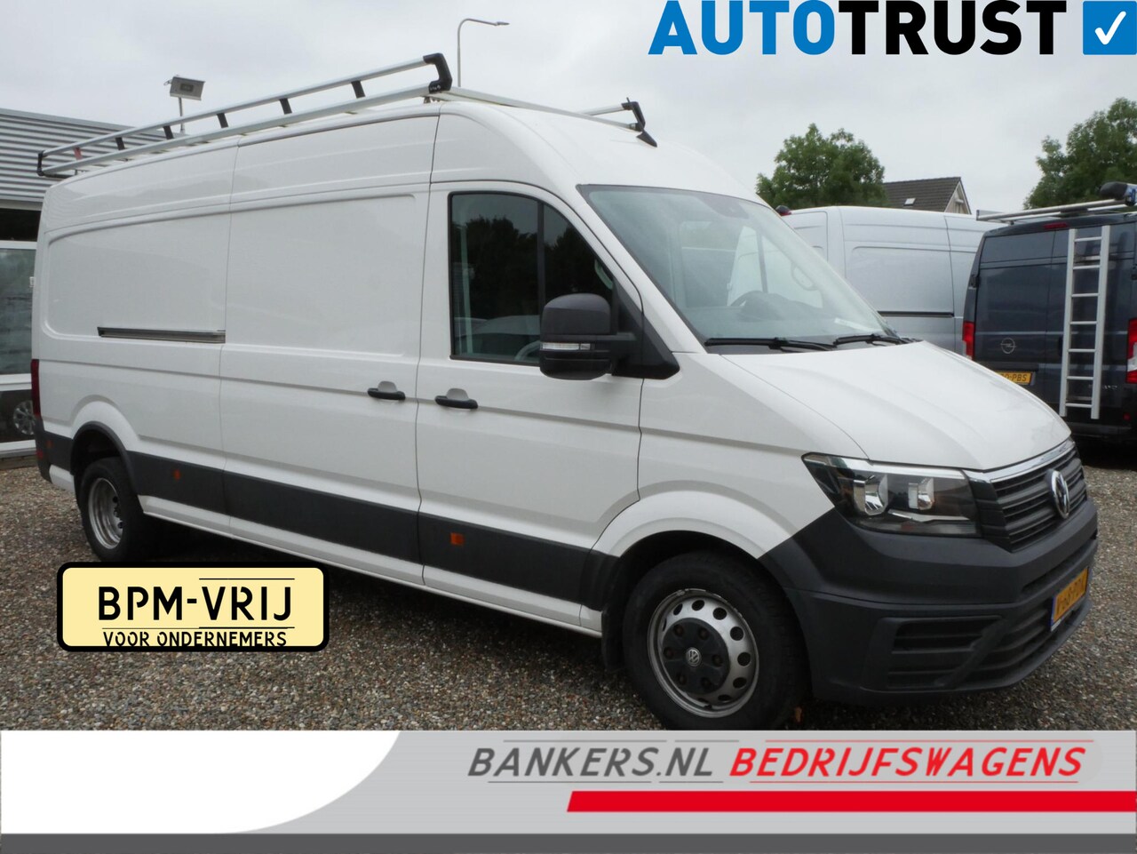 Volkswagen Crafter - 2.0TDI 177PK L4H2 AUTOM AC Imp 3-zits 3.5T-haak Dubbel lucht - AutoWereld.nl