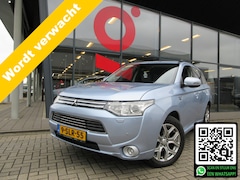 Mitsubishi Outlander - 2.0 PHEV Instyle AUTOMAAT 203 PK 4W | TREKHAAK | DEALER ONDERHOUDEN |