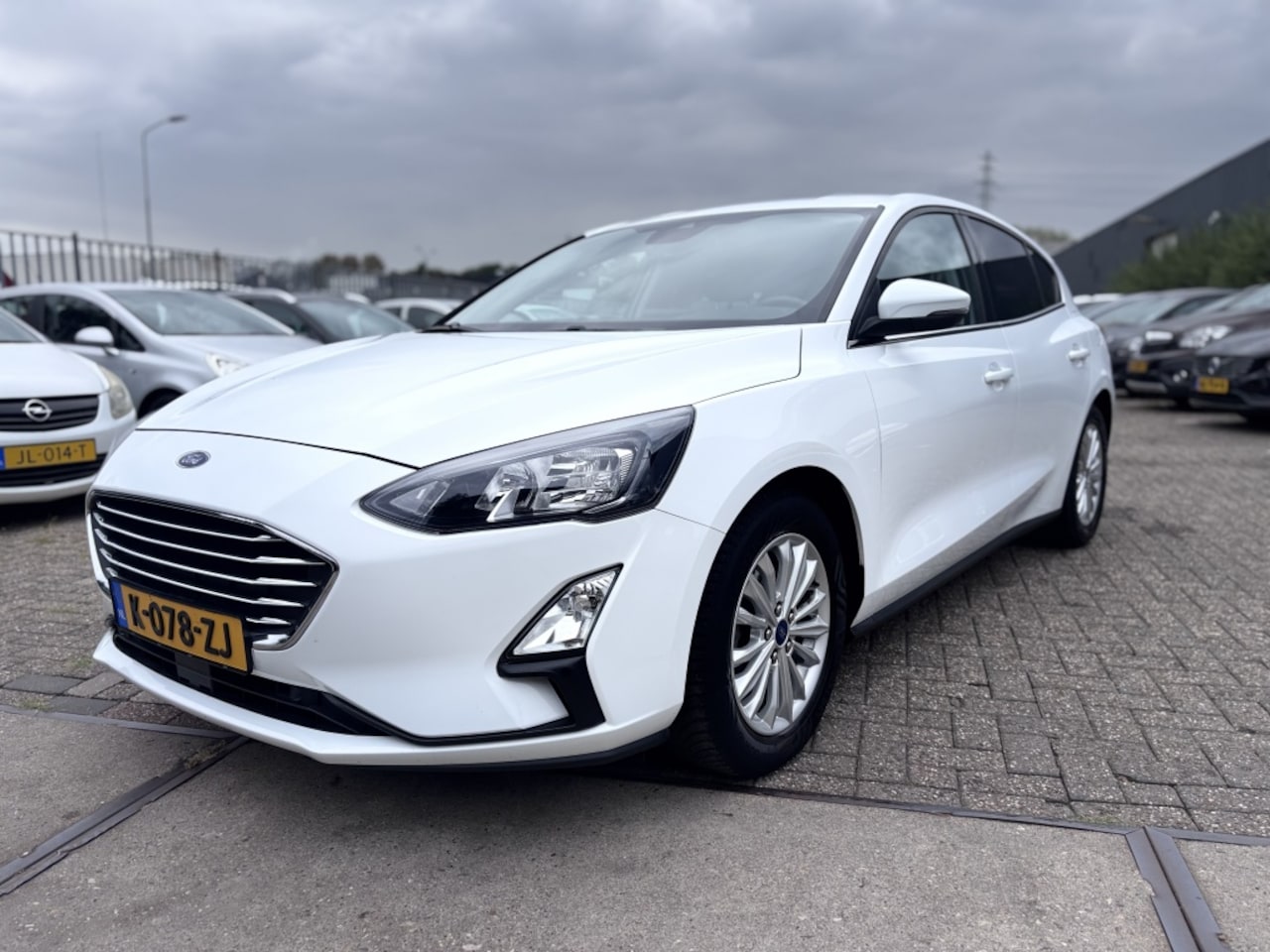 Ford Focus - 1.0 EcoB. Tit. AUTOMAAT! - AutoWereld.nl
