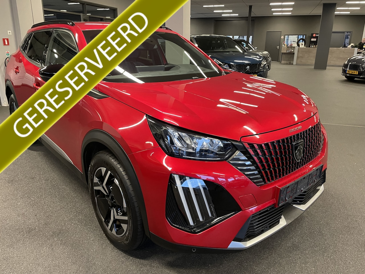 Peugeot 2008 - 1.2 PureTech Allure CLIMATE CONTROL-APPLE CARPLAY/ANDROID-PARKEERSENSOREN VOOR+ACHTER - AutoWereld.nl