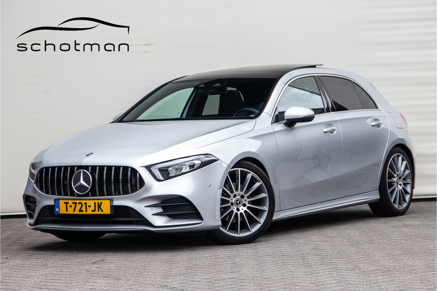 Mercedes-Benz A-klasse - 200 AMG Premium, Pano, Widescreen, Sfeerverlichting, 19" - AutoWereld.nl