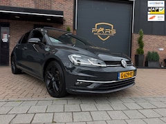Volkswagen Golf - 1.0 TSI Highline Style Panorama Dak LED koplampen Climaat Control Cruise Control Airco Nav