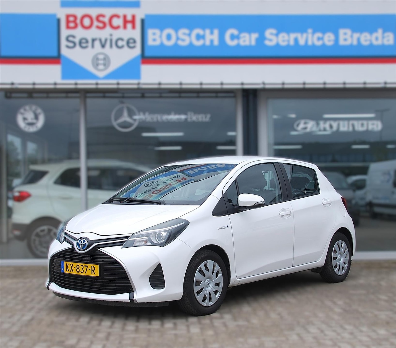 Toyota Yaris - 1.5 Full Hybrid 100pk 5D Aut Aspiration - AutoWereld.nl