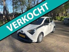 Toyota Aygo - 1.0 VVT-i x-fun. Wij zijn altijd de goedkoopste met de beste Vakgarage BOVAG service
