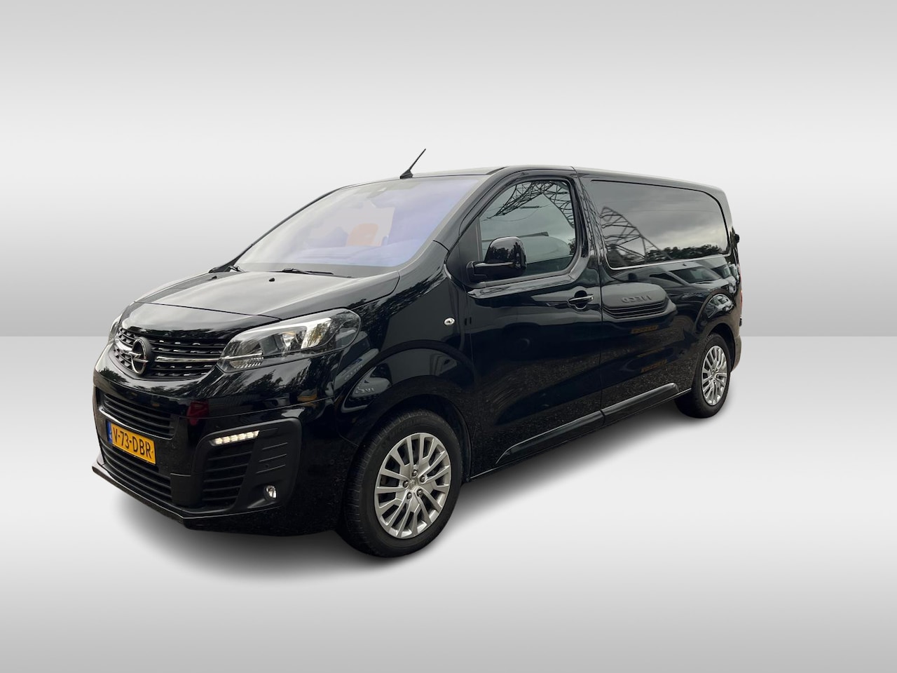 Opel Vivaro - 2.0 BlueHDi 145pk L2 Automaat Airco Navigatie Camera - AutoWereld.nl