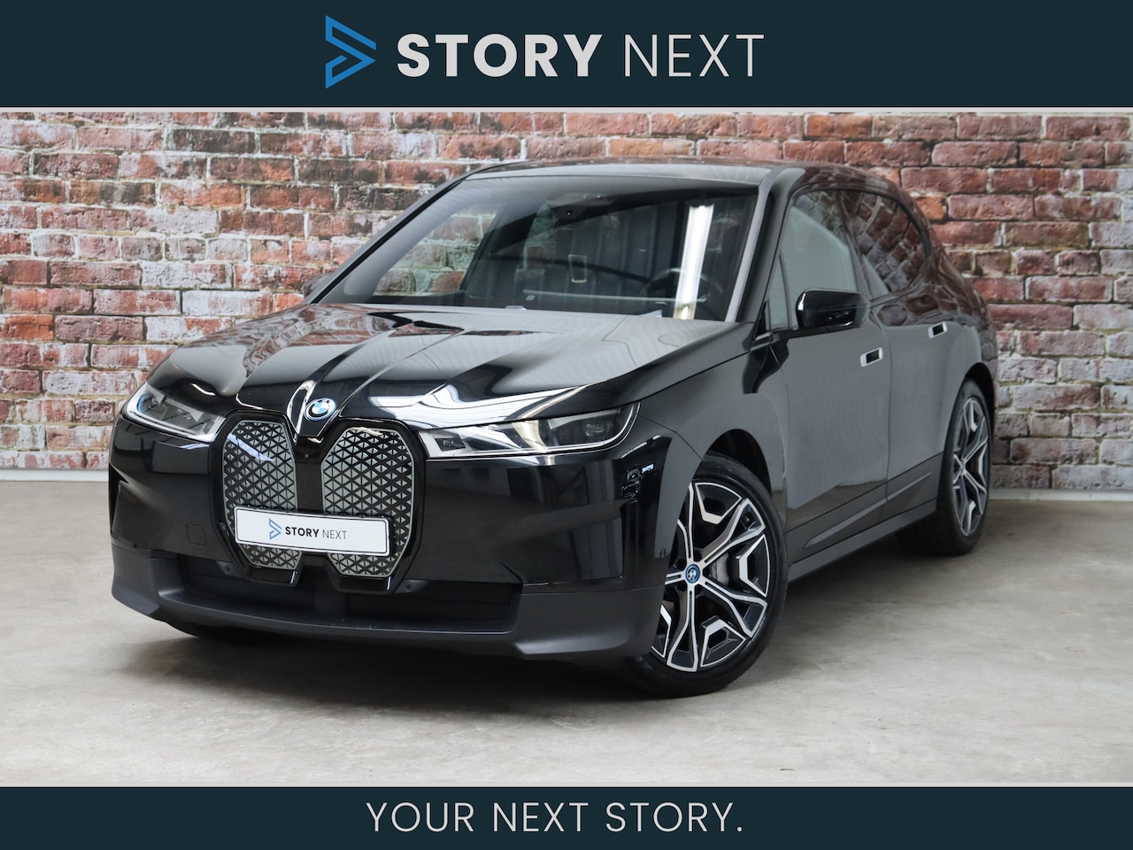 BMW iX - xDrive40 High Executive 77 kWh / Driving Assistant Professional / Trekhaak / keyless entry - AutoWereld.nl