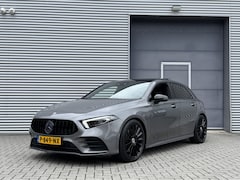 Mercedes-Benz A-klasse - 250 Premium I Aut. I AMG I Leder I Pano.dak I Leder I Camera I Carplay