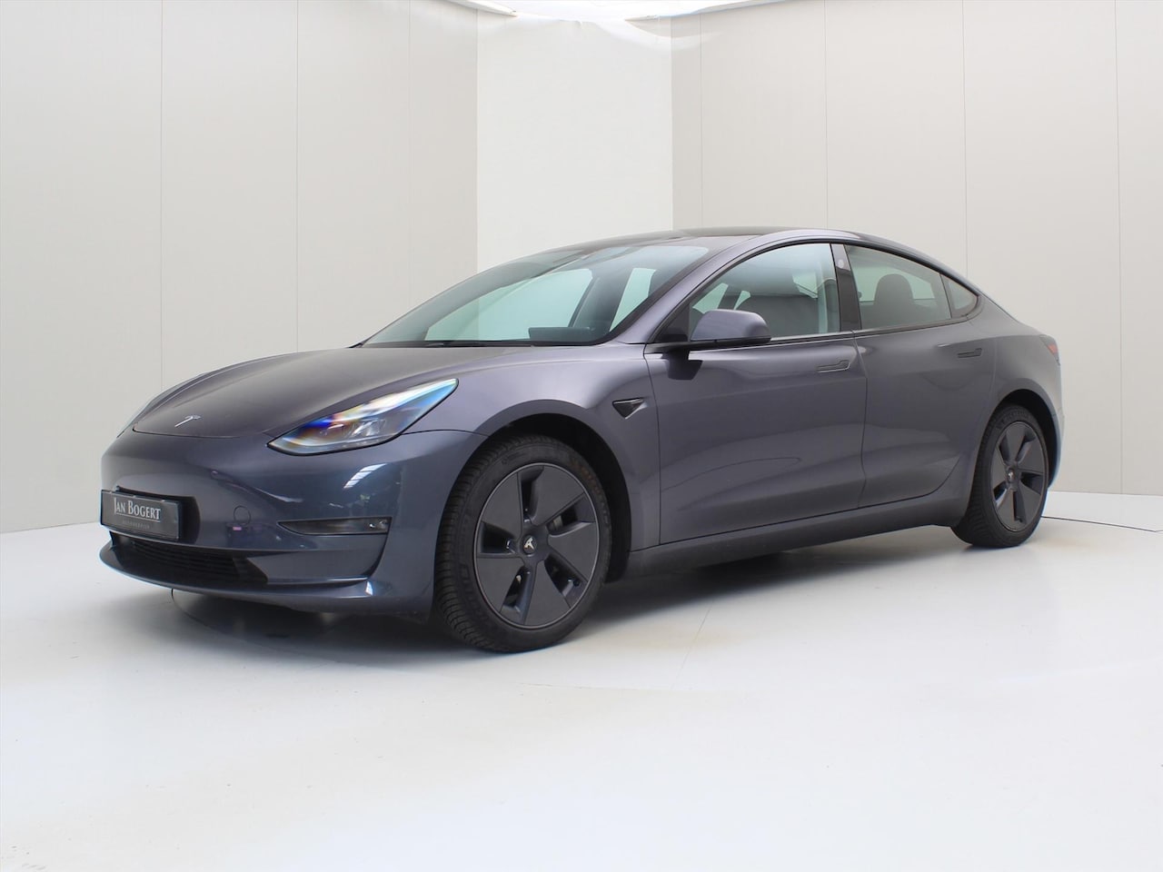 Tesla Model 3 - Long-Range AWD 351pk 75 kWh UPGRADE [ RYZEN AMD+WARMTEPOMP+AUTOPILOT ] - AutoWereld.nl