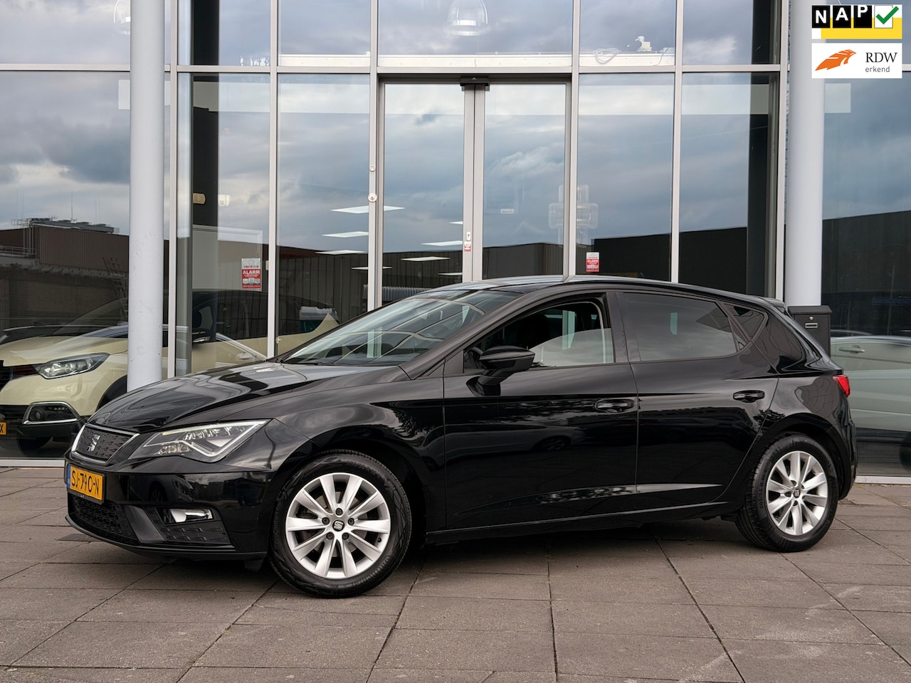 SEAT Leon - 1.0 EcoTSI Style Business Intense|VIRTUAL|CARPLAY|ACC - AutoWereld.nl