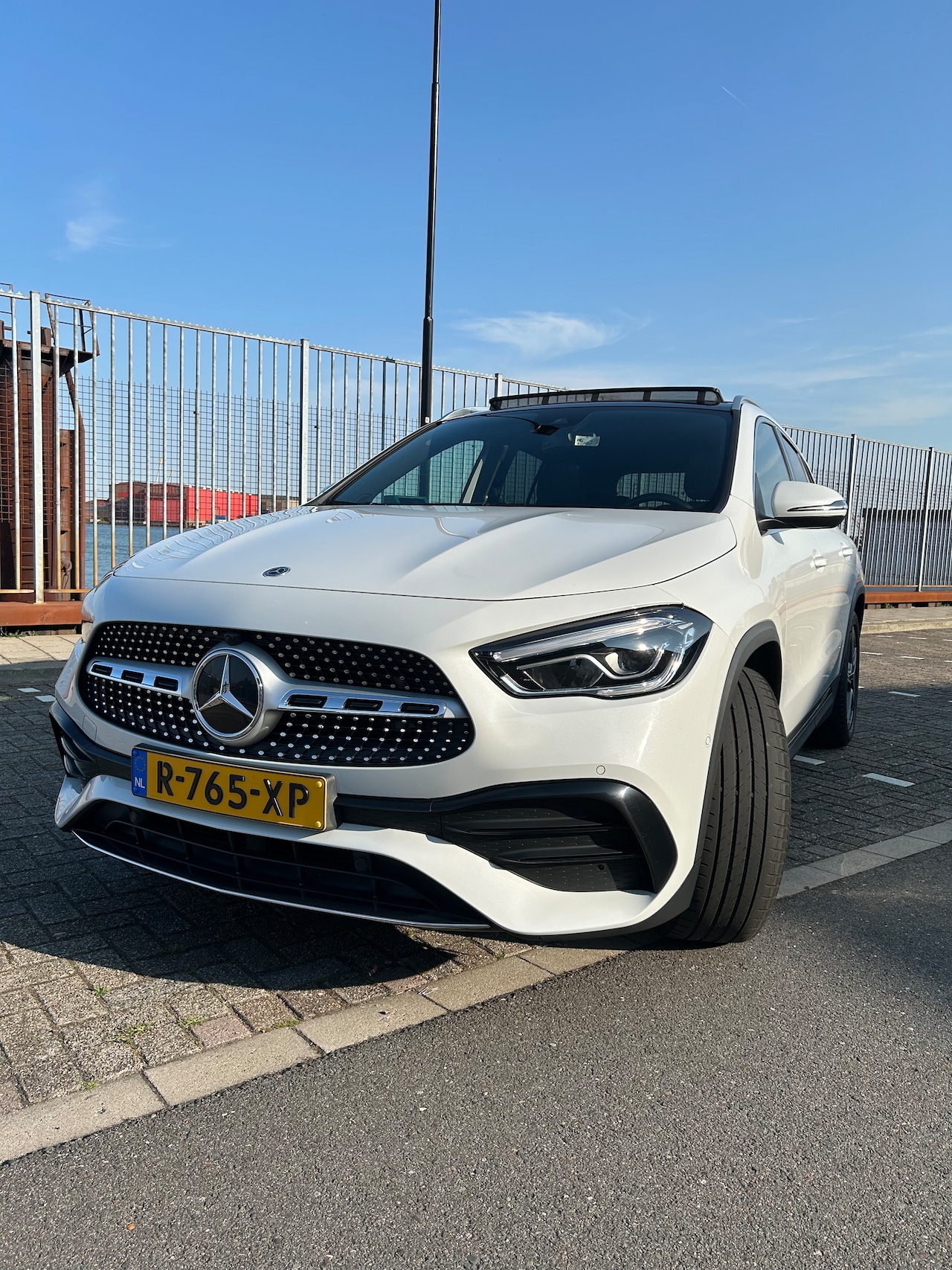 Mercedes-Benz GLA-Klasse - 200 Business Solution AMG Mercedes GLA 200+ PANO+AMG sport+ Business Sol+Night pack - AutoWereld.nl