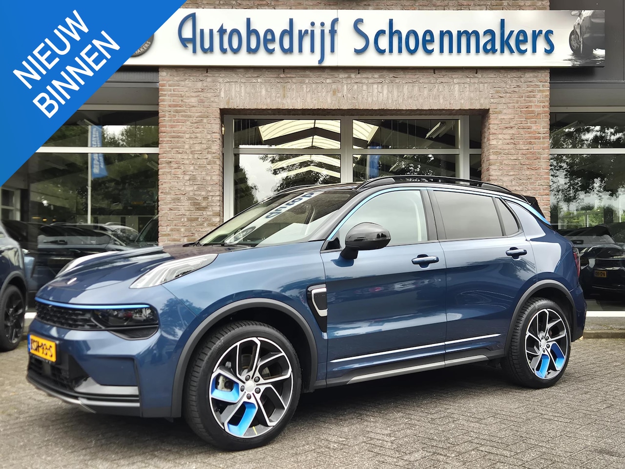 Lynk & Co 01 - 1.5 TREKHAAK! 360-CAMERA STOELVERW. PANO/SCHUIF MEMORY INFINITY DAB NAVI CARPLAY ELEK.ACHT - AutoWereld.nl