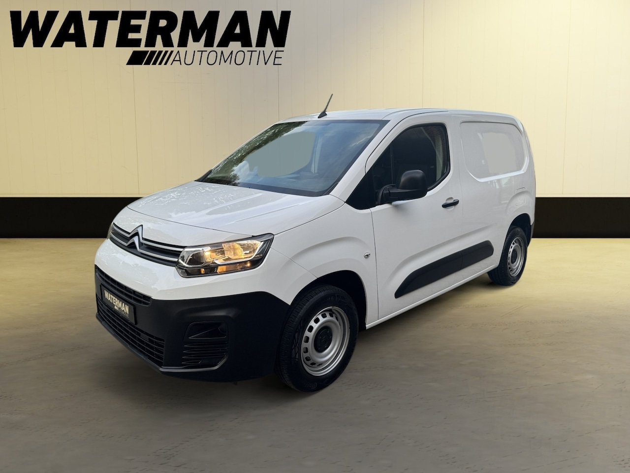 Citroën Berlingo - 1.2 PURETECH CLUB 110PK BENZINE/3-PERSOONS/PDC/BTW! - AutoWereld.nl