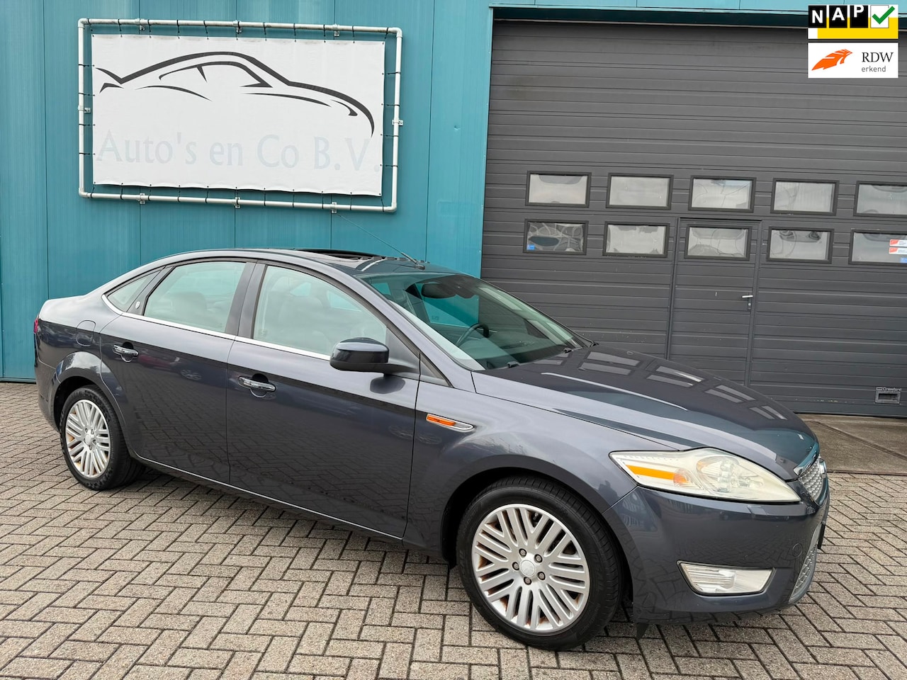 Ford Mondeo - 2.3-16V Ghia Automaat Uniek 1e Eigenaar Leder Navi Clima Elec dak Cruise bi-Xenon 17" lm v - AutoWereld.nl