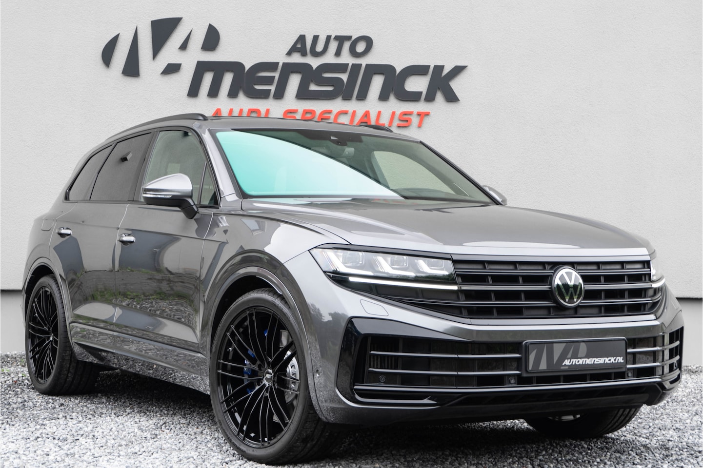 Volkswagen Touareg - 3.0 TSi eHybrid 4MOTION /Panoramadak/ 22inch/ Ergo comfort/ Dynaudio/ 280kW - AutoWereld.nl
