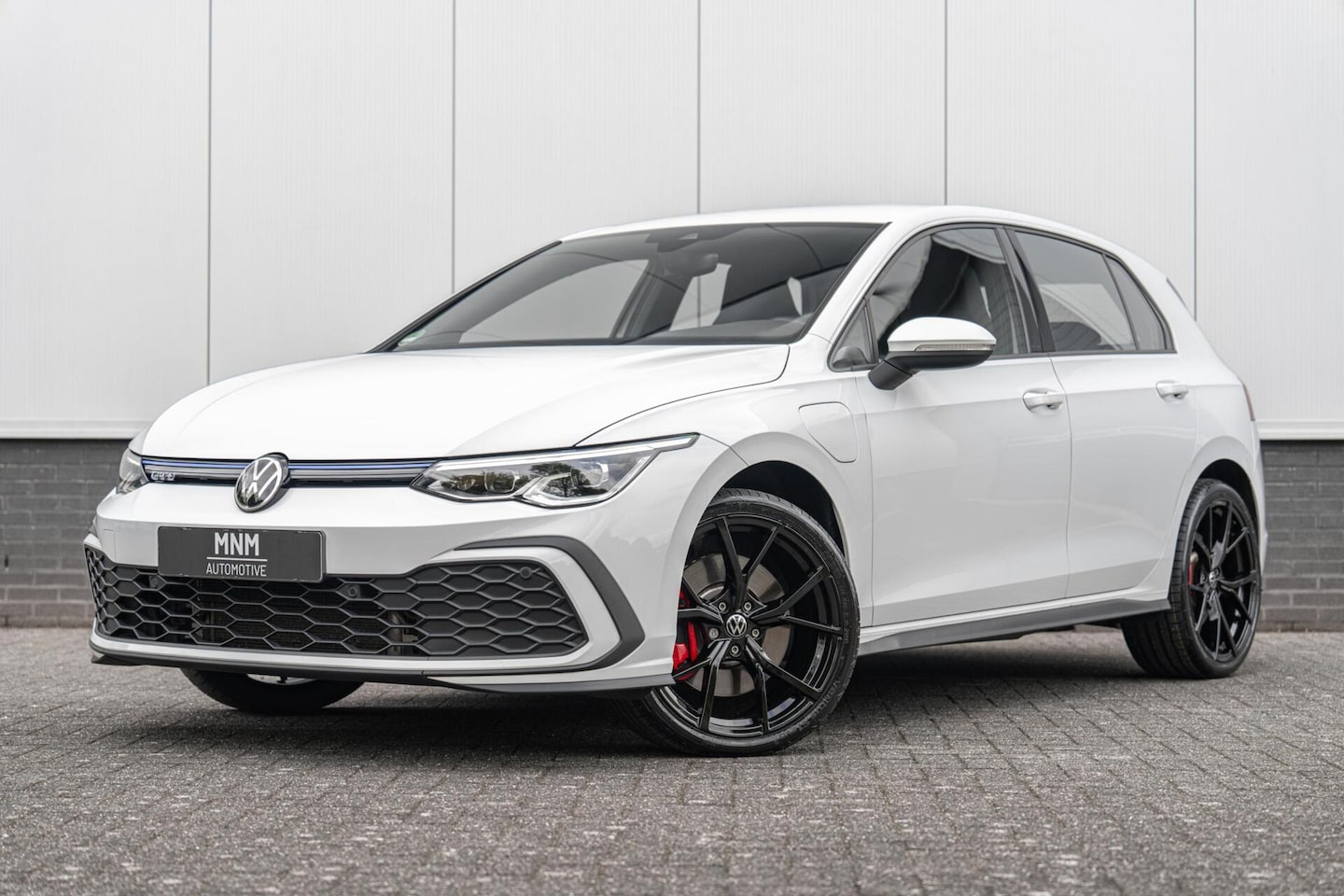 Volkswagen Golf - 1.4 eHybrid GTE |IQ-Light|Virtual|Carplay|ACC - AutoWereld.nl